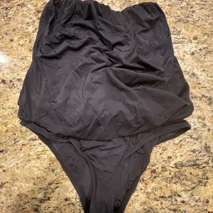 Black Strapless Bathing Suite